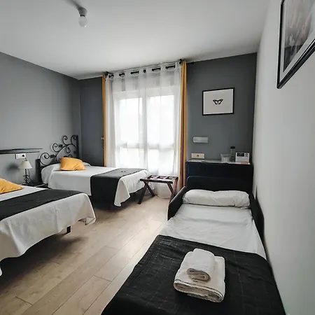 Nest El Camino מלון סנטיאגו דה קומפוסטלה