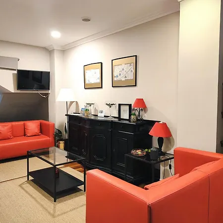 Nest El Camino Hotel