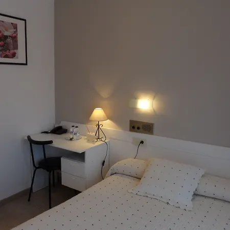 Nest El Camino Ξενοδοχείο *