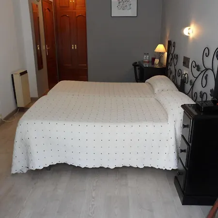 Nest El Camino Ξενοδοχείο *