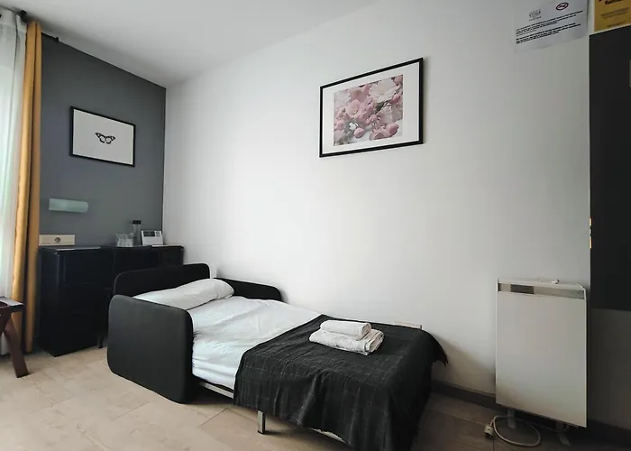 Nest El Camino * Santiago de Compostela