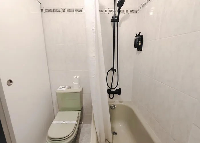 Nest El Camino Hotel