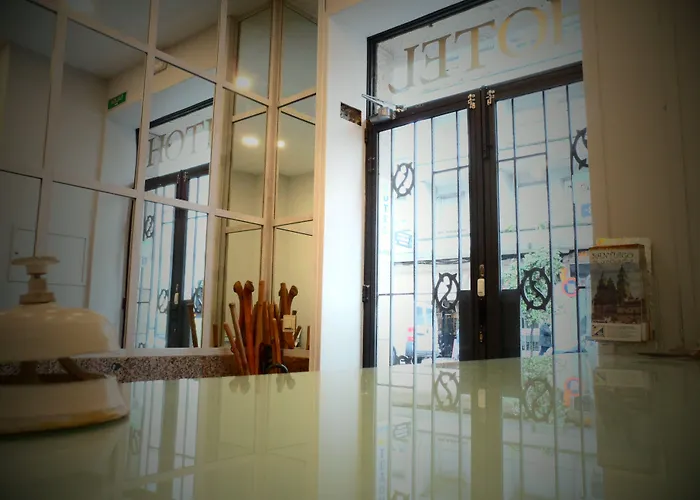 Nest El Camino فندق سانتياغو دي كومبوستيلا