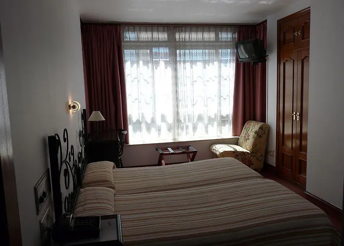 Nest El Camino * Santiago de Compostela