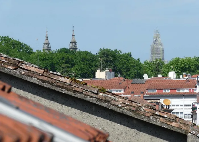 Nest El Camino * Santiago de Compostela