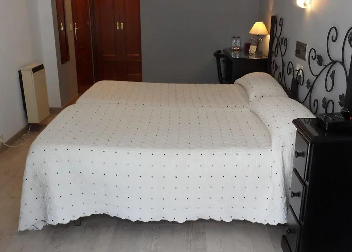 Nest El Camino Otel *